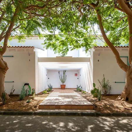 1 Villa